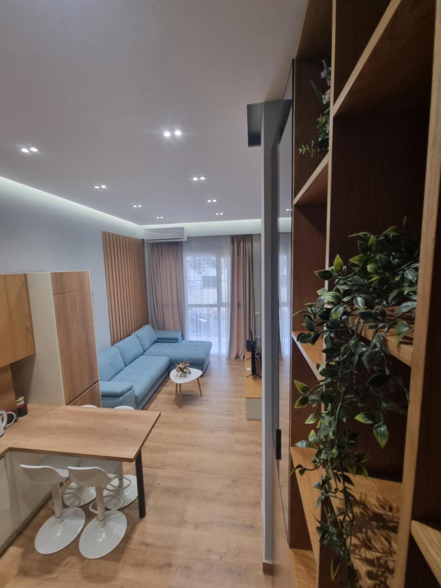 Centrepoint Stylish Apartment Tirana Exterior photo